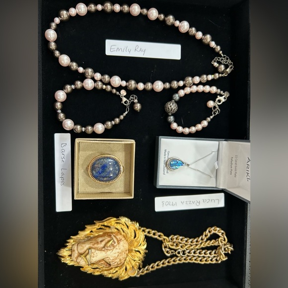 Preview Necklaces Sun August 17 - Picture 5 of 5